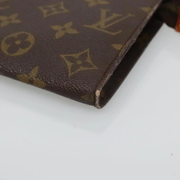 LOUIS VUITTON Monogram Bucket GM Accessory Pouch - Picture 7 of 16